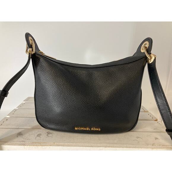 MICHAEL KORS, MEDIUM SIZE BLACK PEBBLED LEATHER CROSSBODY BAG - Picture 1 of 15